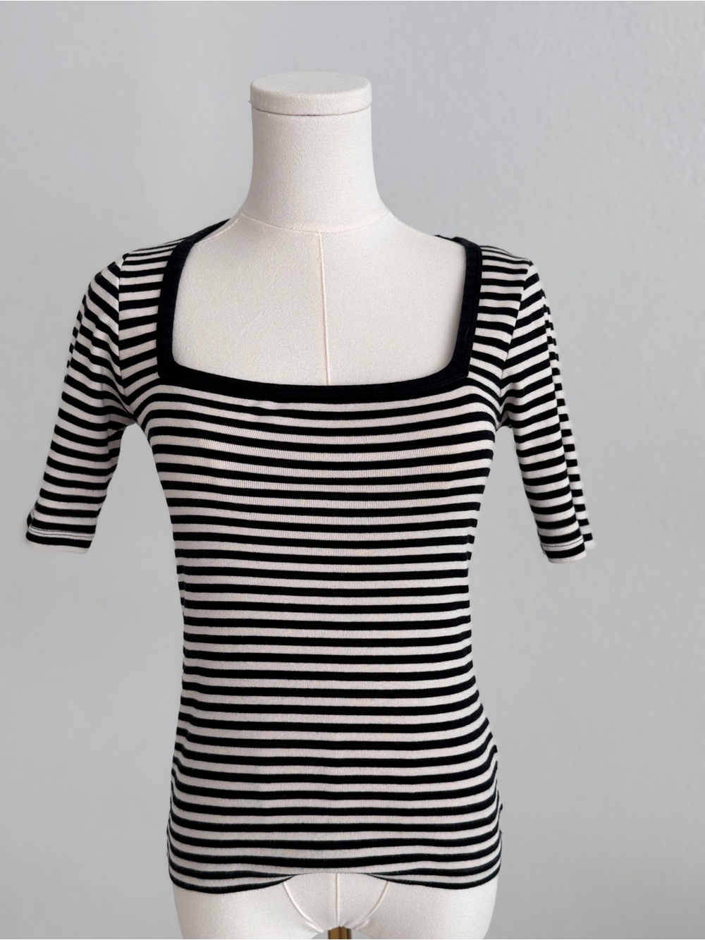 J crew Perfect-fit elbow-sleeve squareneck T-shirt in stripe size xs